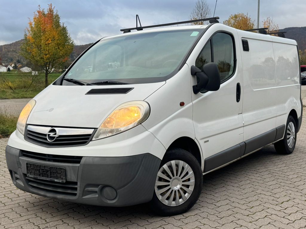 Opel Vivaro 2013