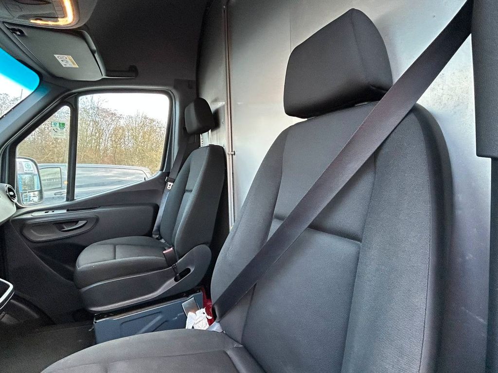 Mercedes-Benz eSprinter 2020