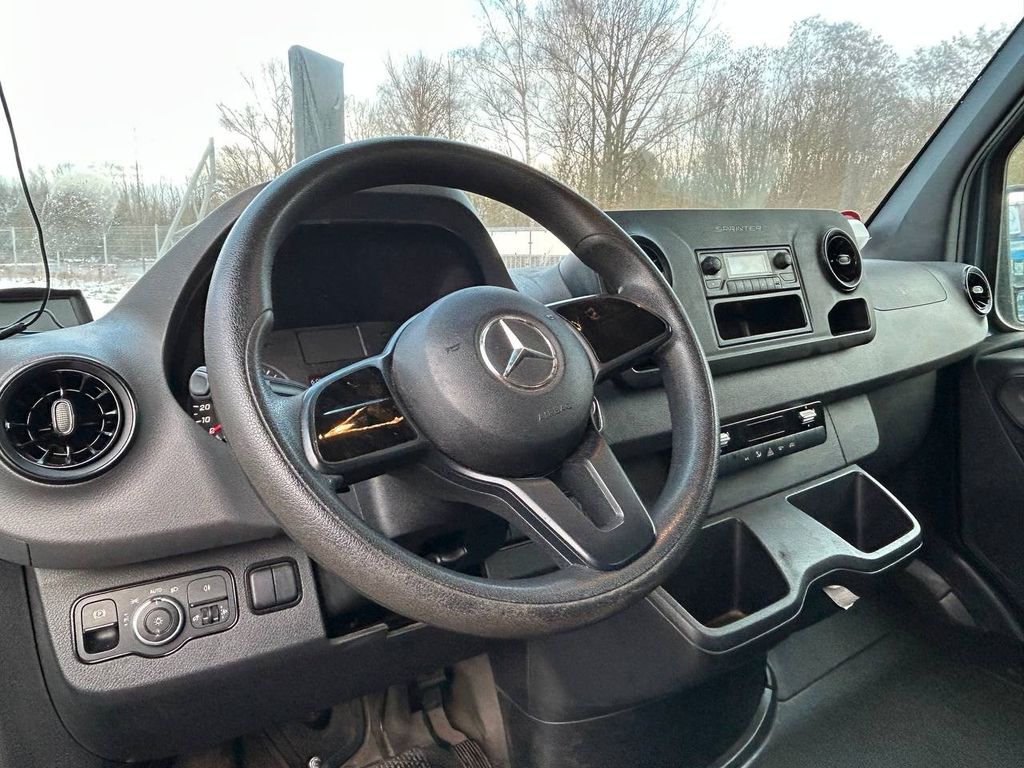 Mercedes-Benz eSprinter 2020