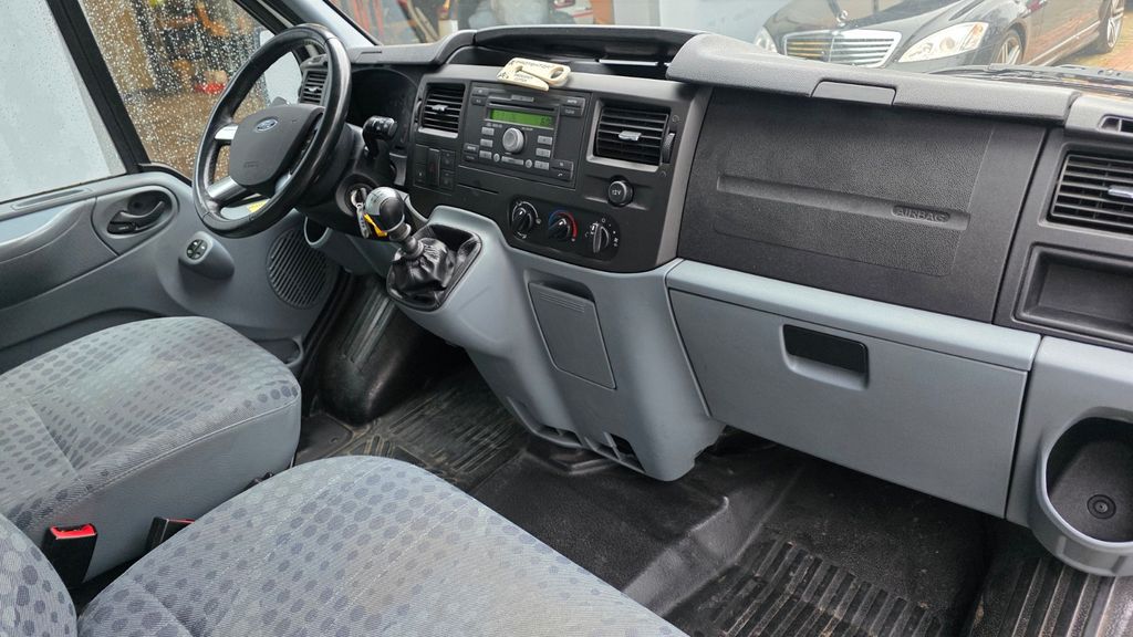 Ford Transit 2013