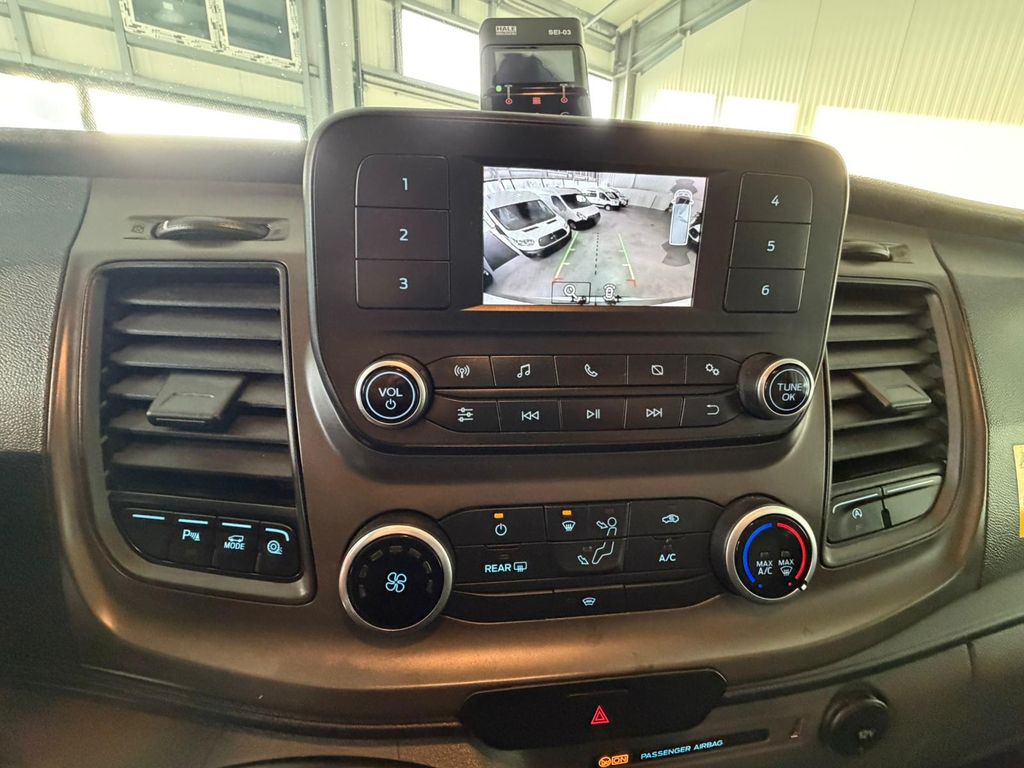 Ford Transit 2021