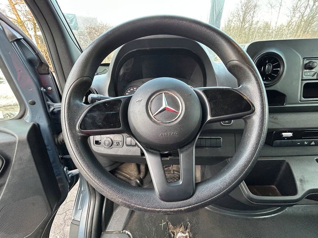 Mercedes-Benz eSprinter 2020