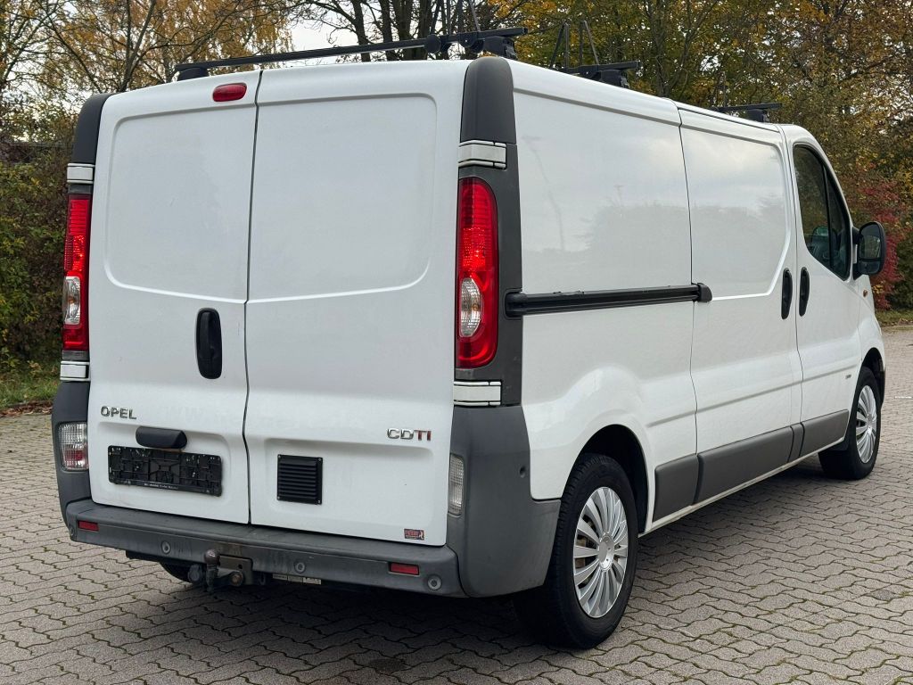 Opel Vivaro 2013