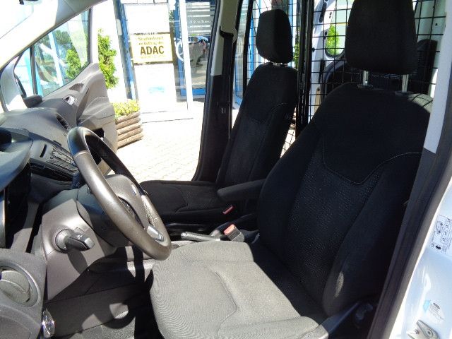 Ford Transit Courier 2018