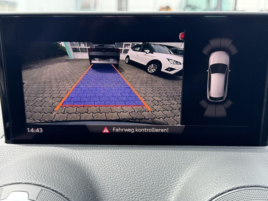 Audi Q2 2023