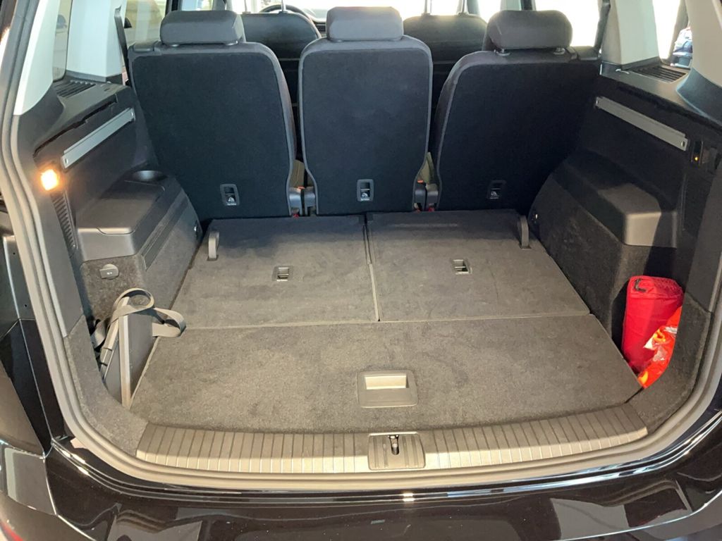 Volkswagen Touran 2024