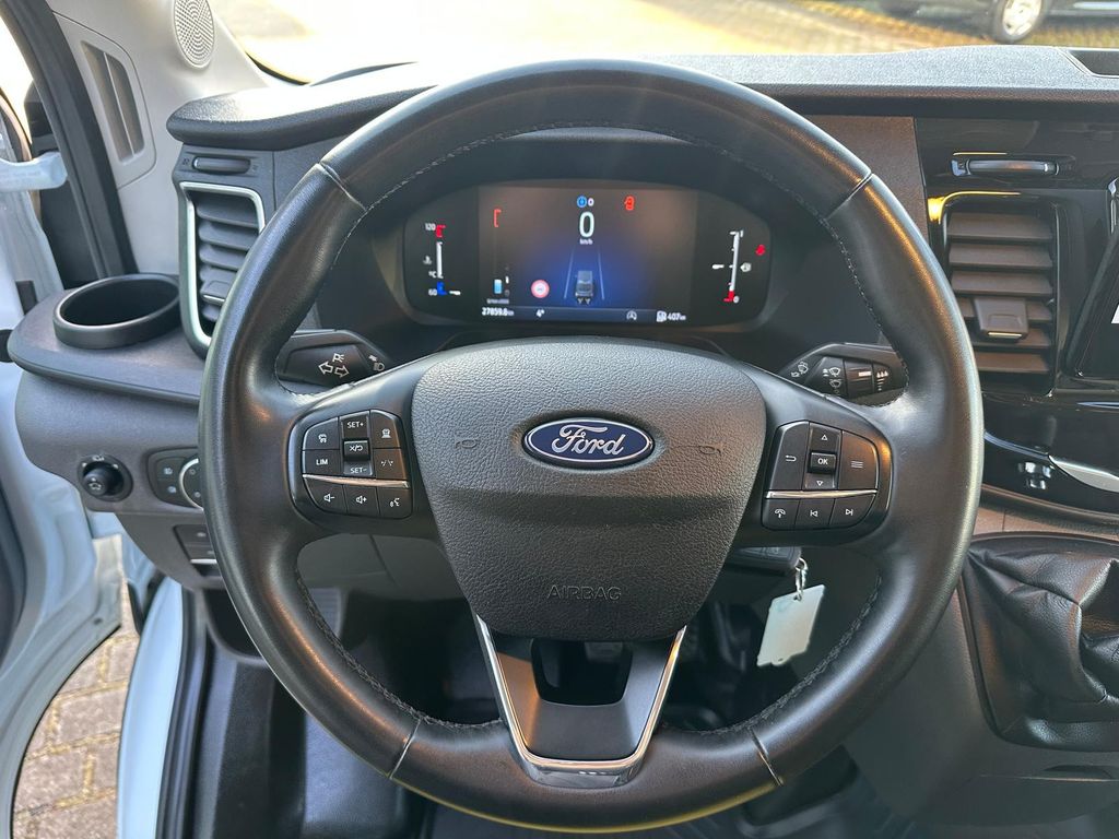 Ford Transit 2025