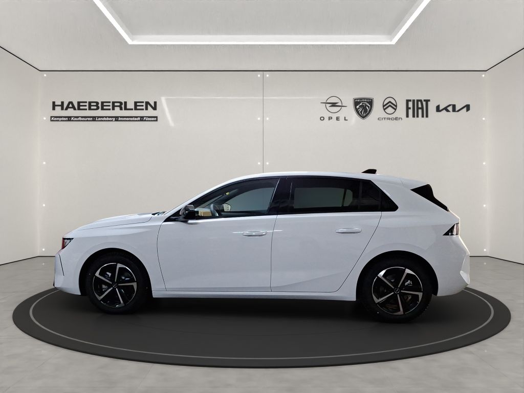 Opel Astra 2025