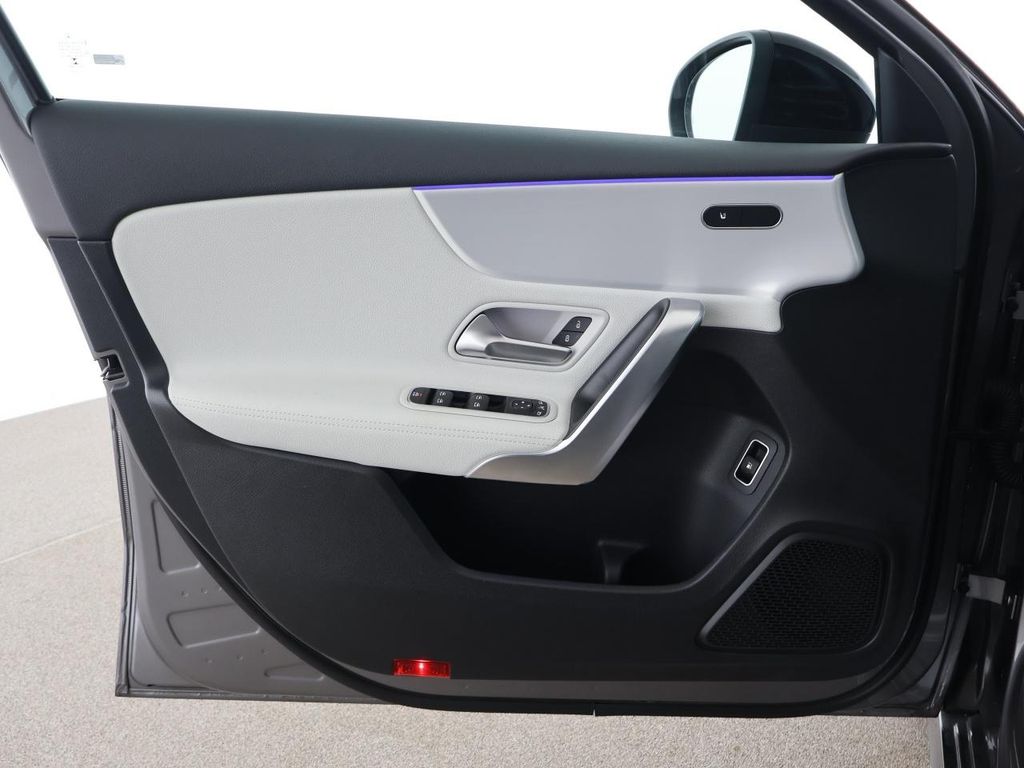 Mercedes-Benz A 250 2022