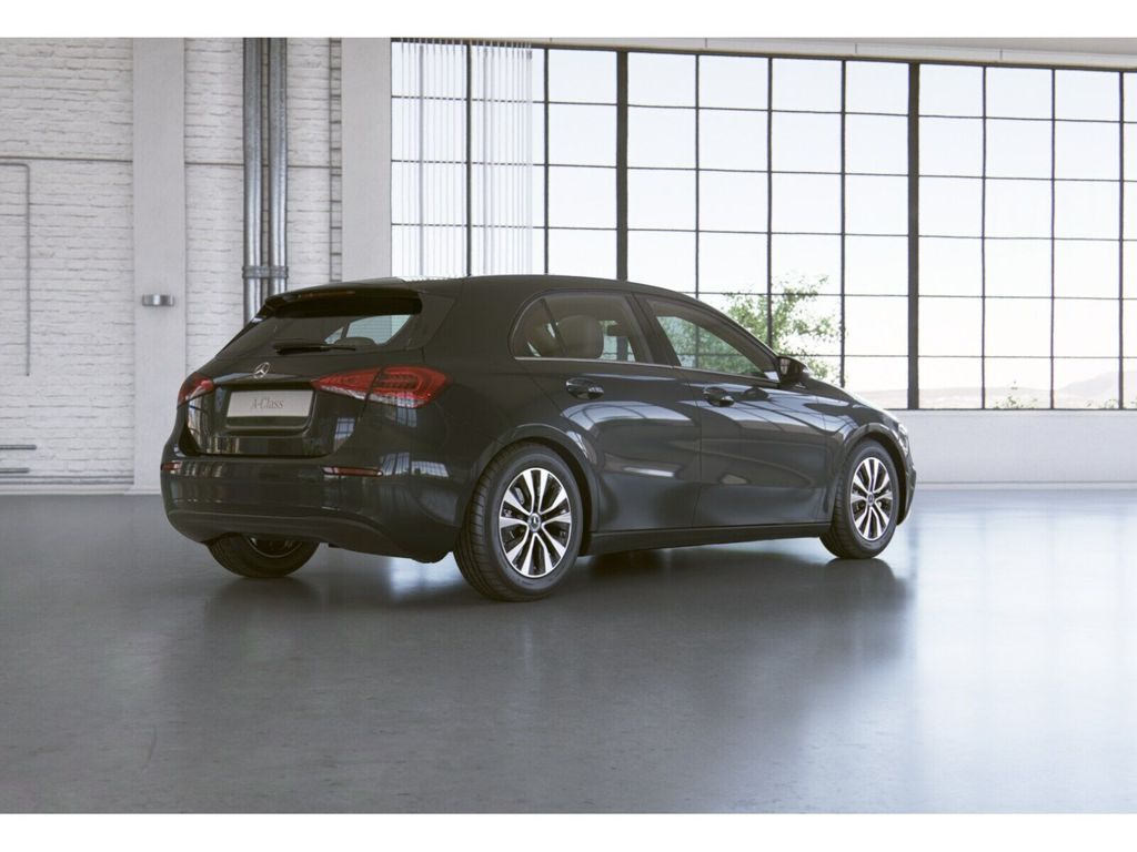 Mercedes-Benz A 180 2022