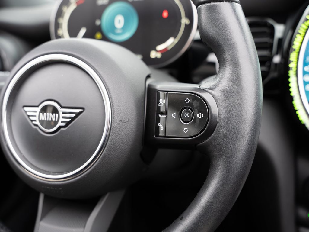 MINI Cooper Cabrio 2021