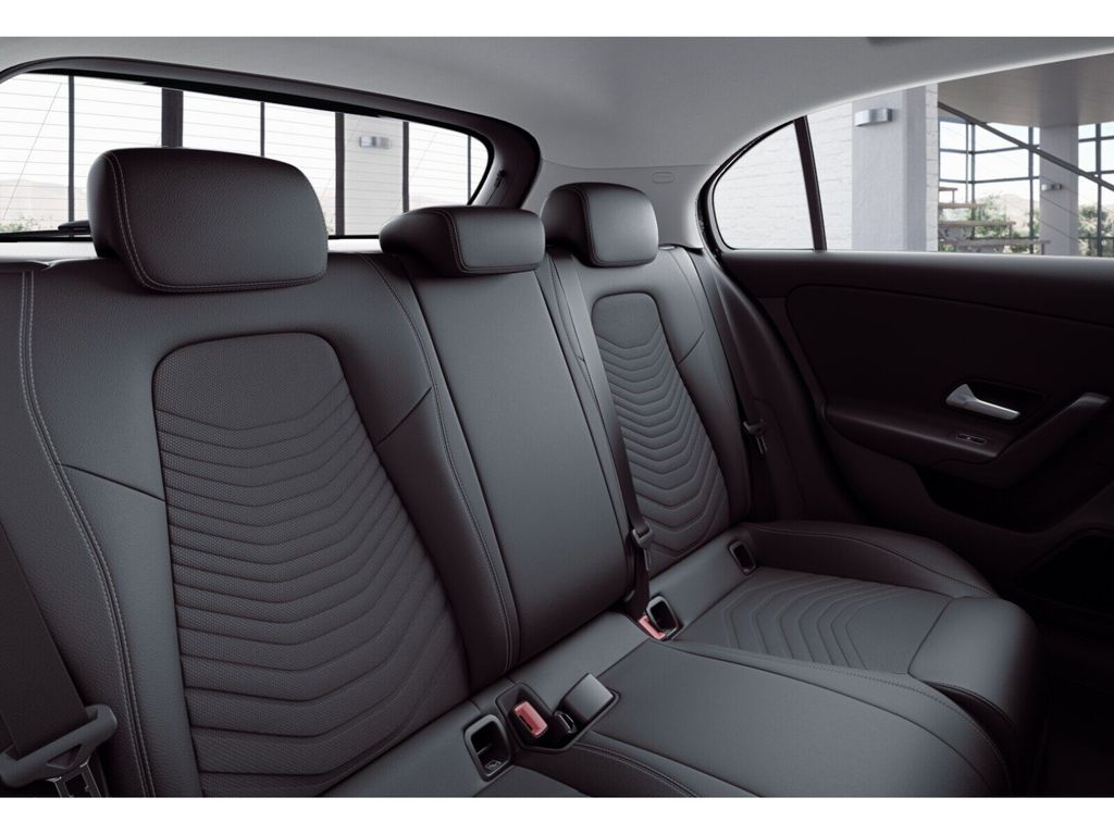 Mercedes-Benz A 180 2022