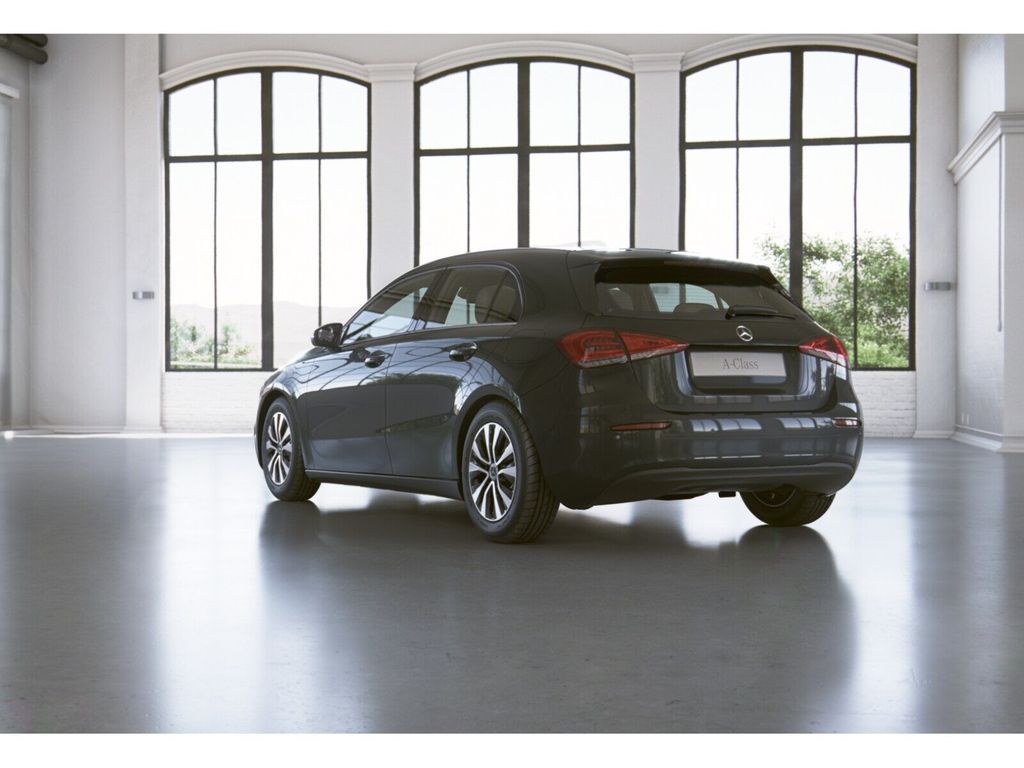 Mercedes-Benz A 180 2022
