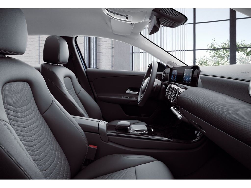 Mercedes-Benz A 180 2022