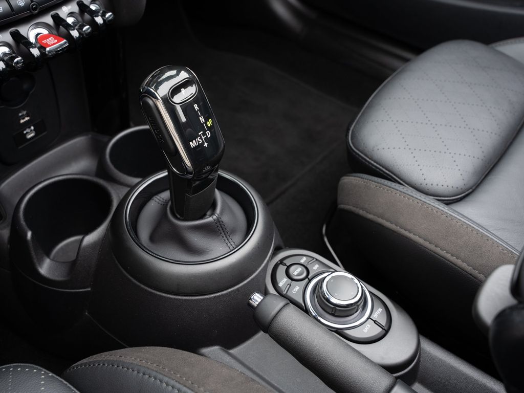 MINI Cooper Cabrio 2021