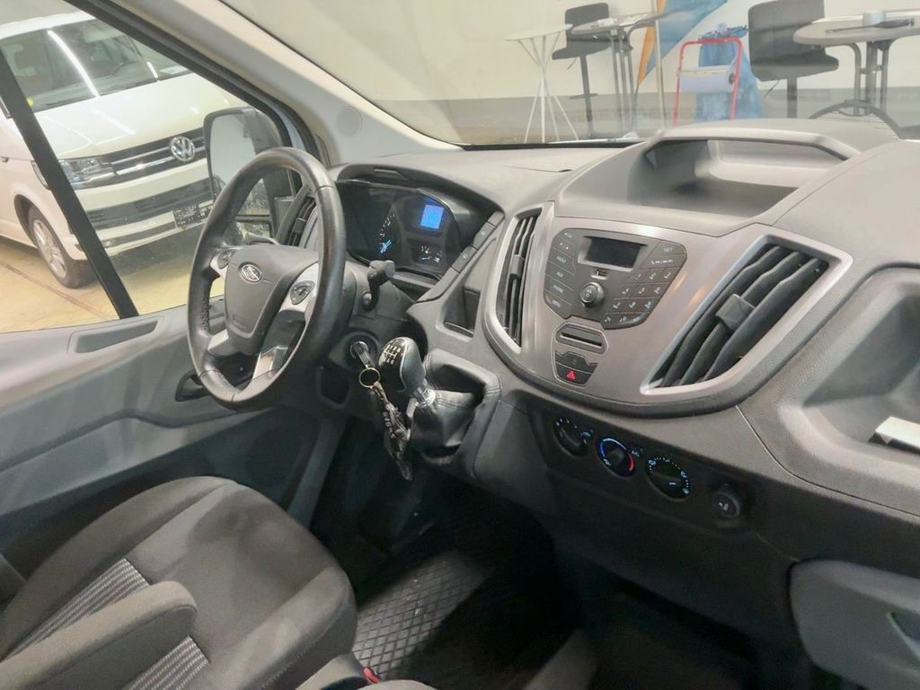 Ford Transit 2019