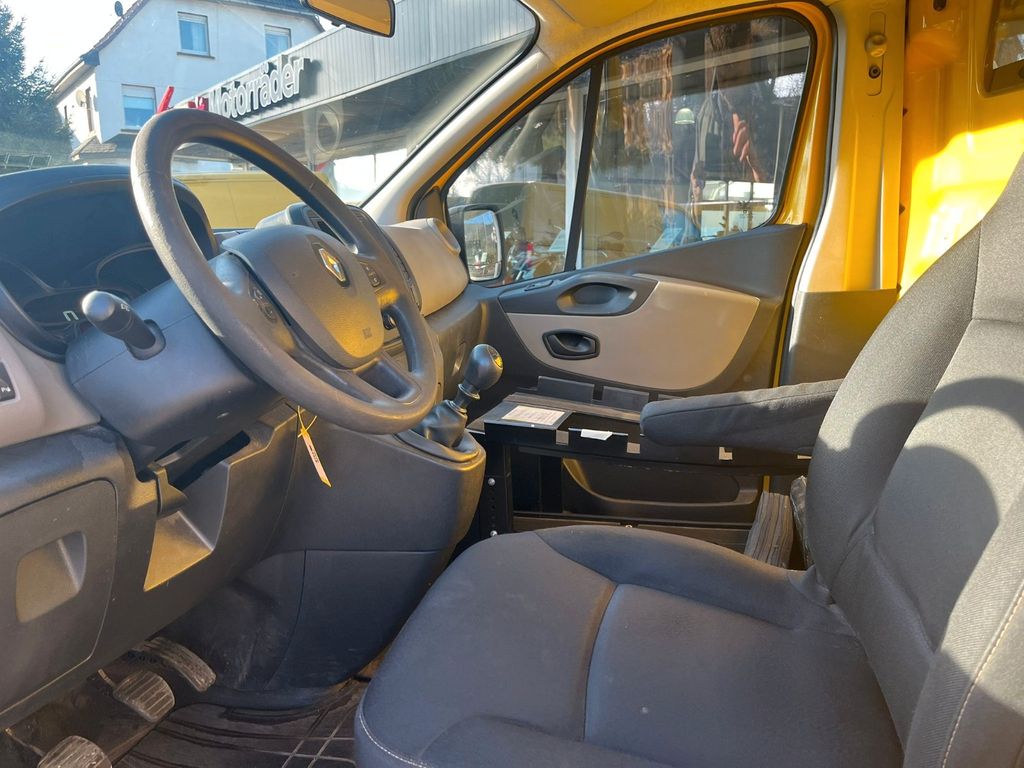 Renault Trafic 2015