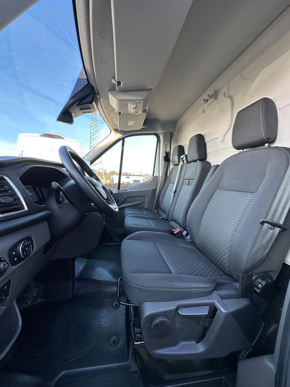 Ford Transit 2025