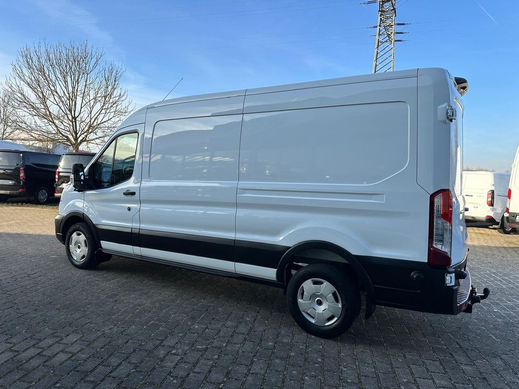 Ford Transit 2025