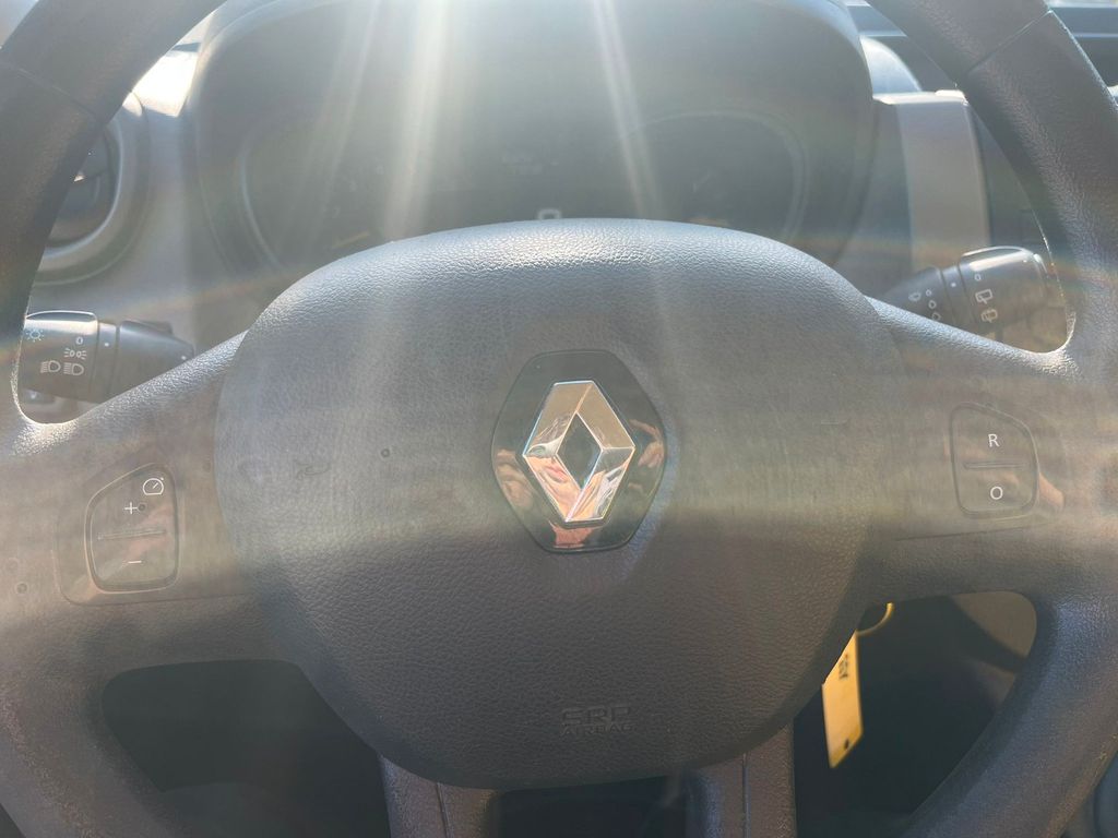 Renault Trafic 2015