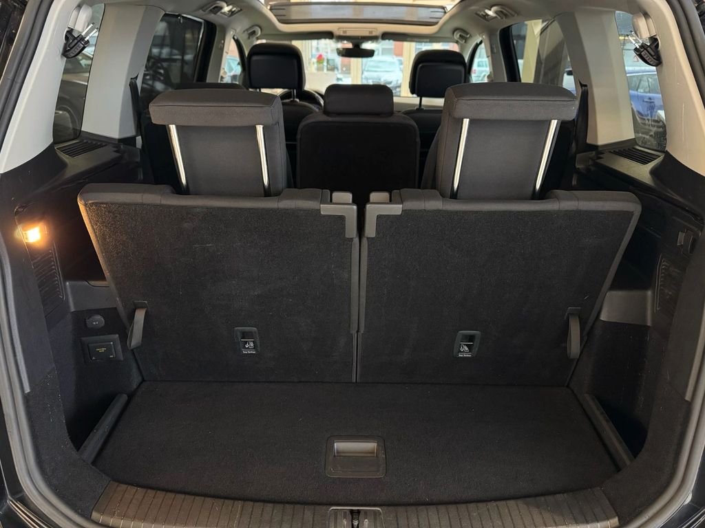 Volkswagen Touran 2021