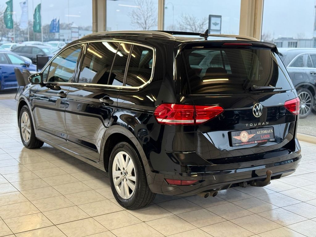 Volkswagen Touran 2021