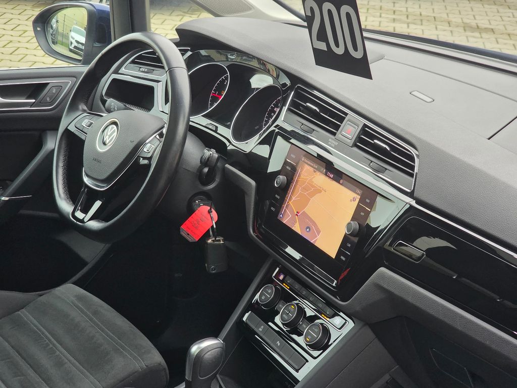 Volkswagen Touran 2021