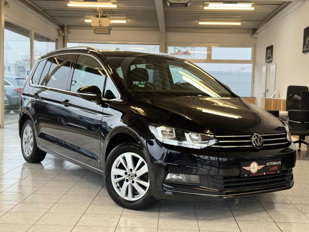 Volkswagen Touran 2021