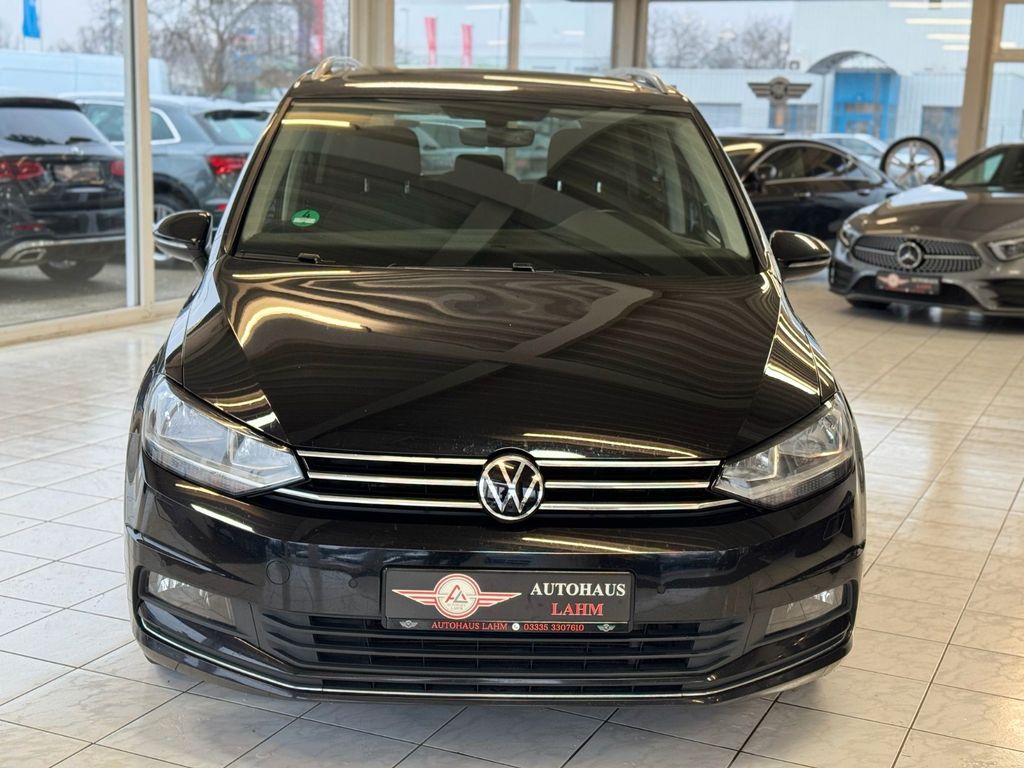 Volkswagen Touran 2021