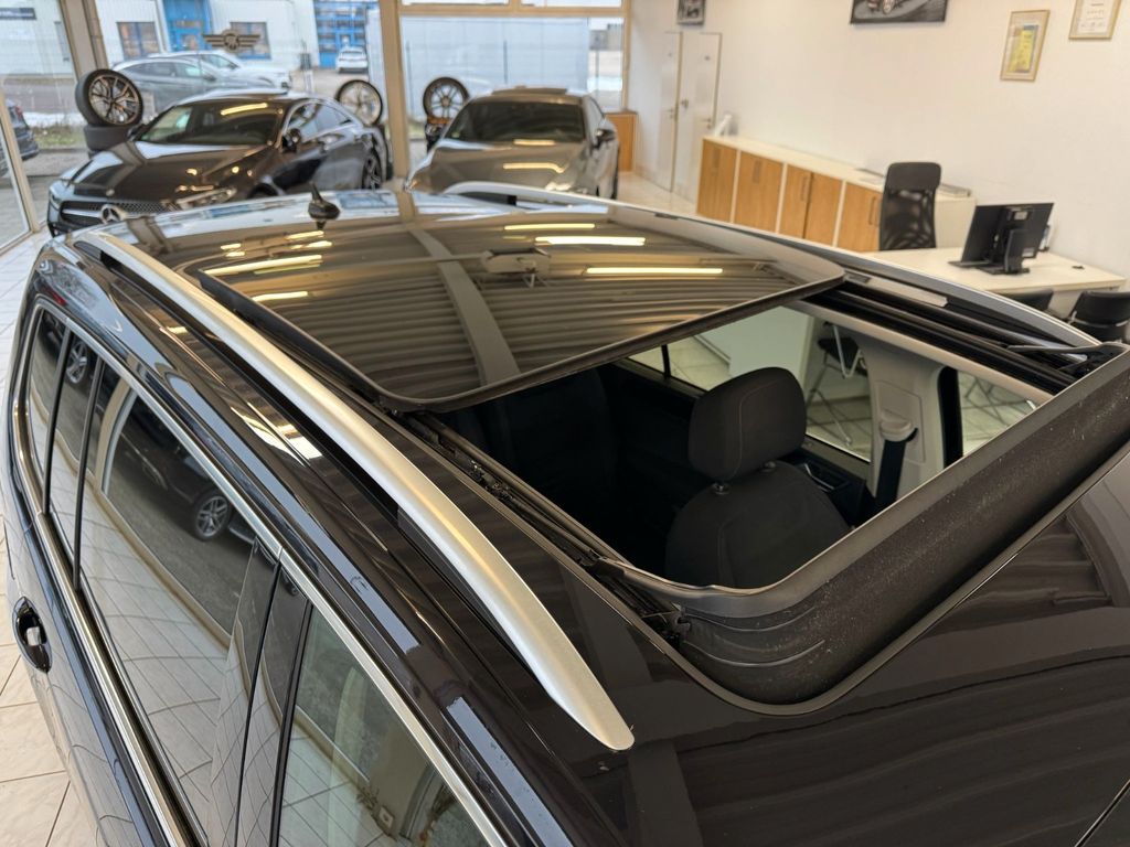 Volkswagen Touran 2021