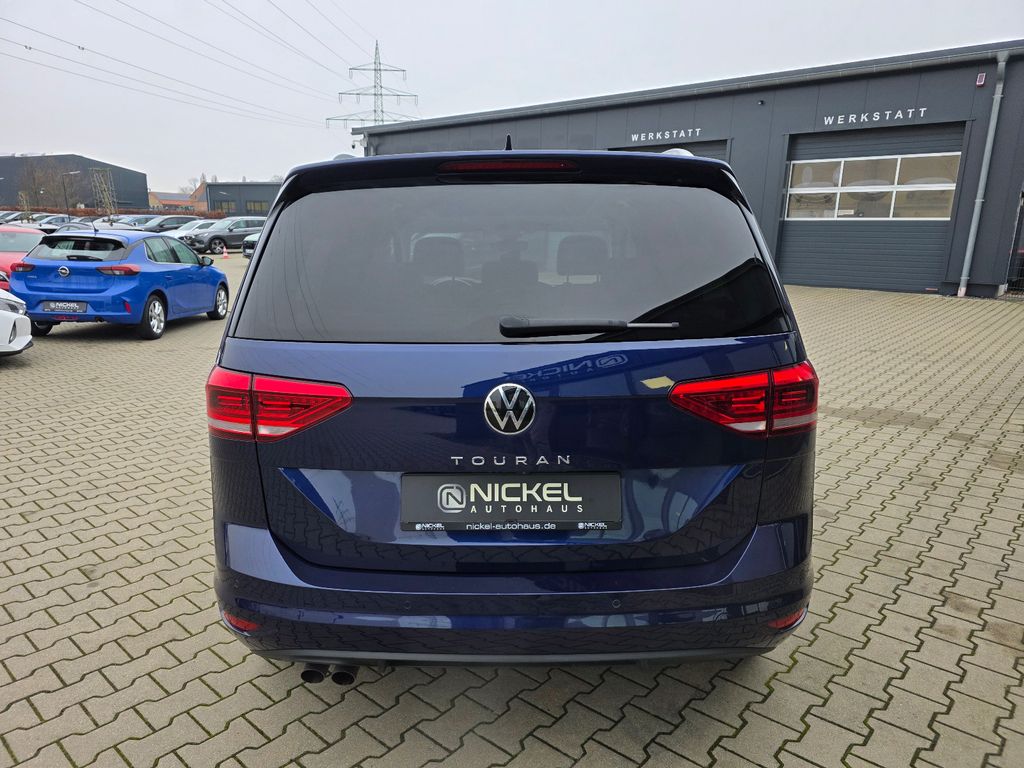 Volkswagen Touran 2021