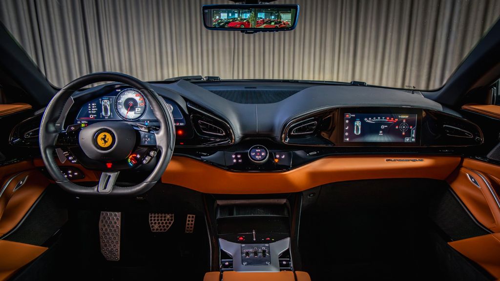 Ferrari Purosangue 2025