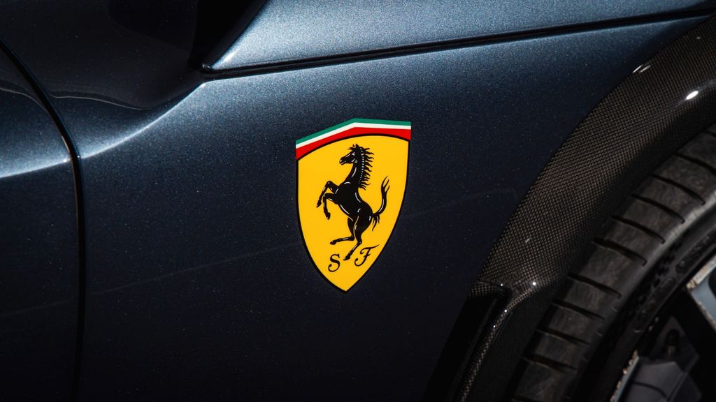Ferrari Purosangue 2025