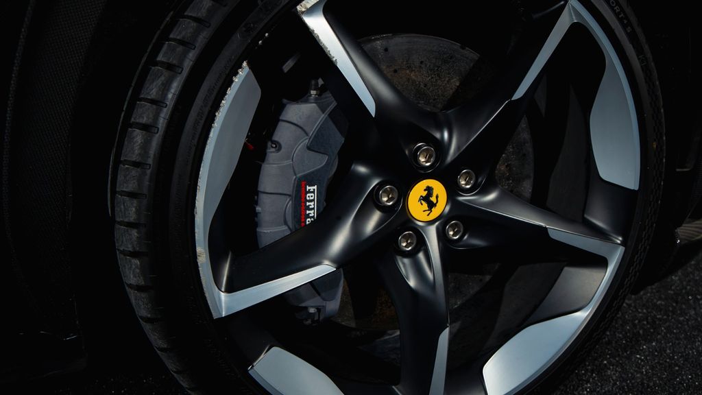 Ferrari Purosangue 2025