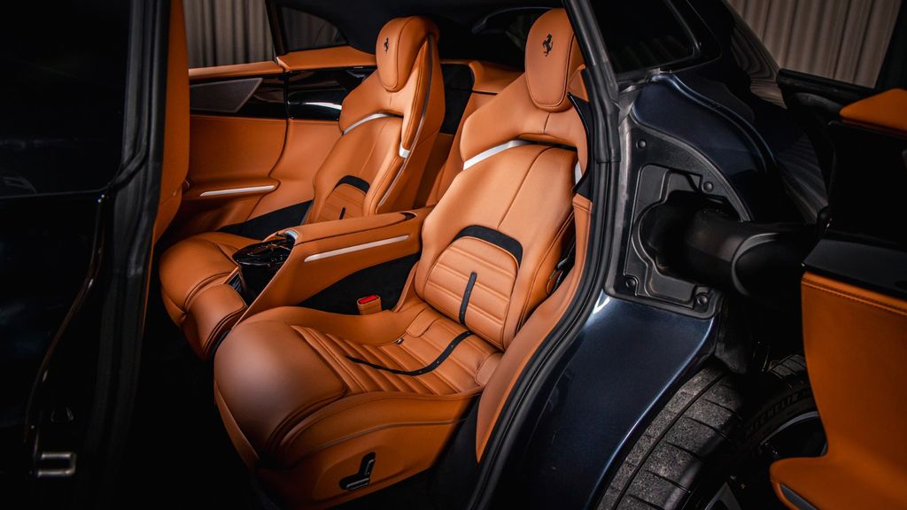 Ferrari Purosangue 2025