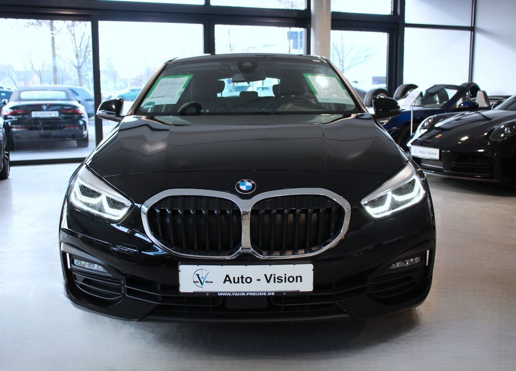 BMW 118 2021