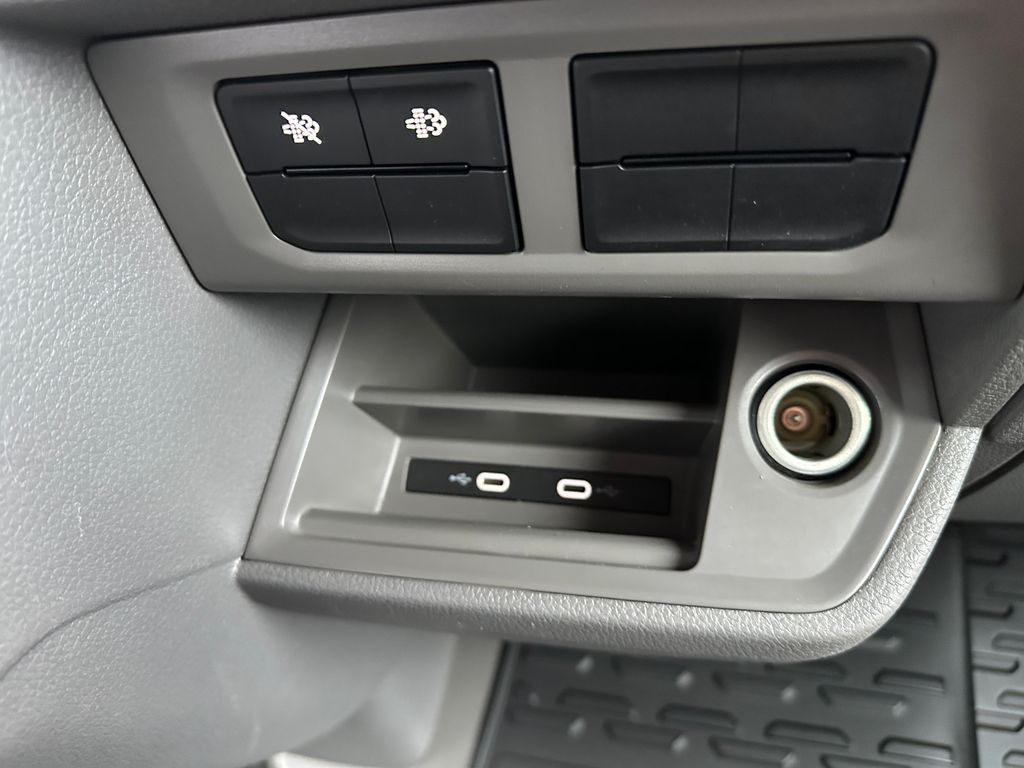 Volkswagen Crafter 2023