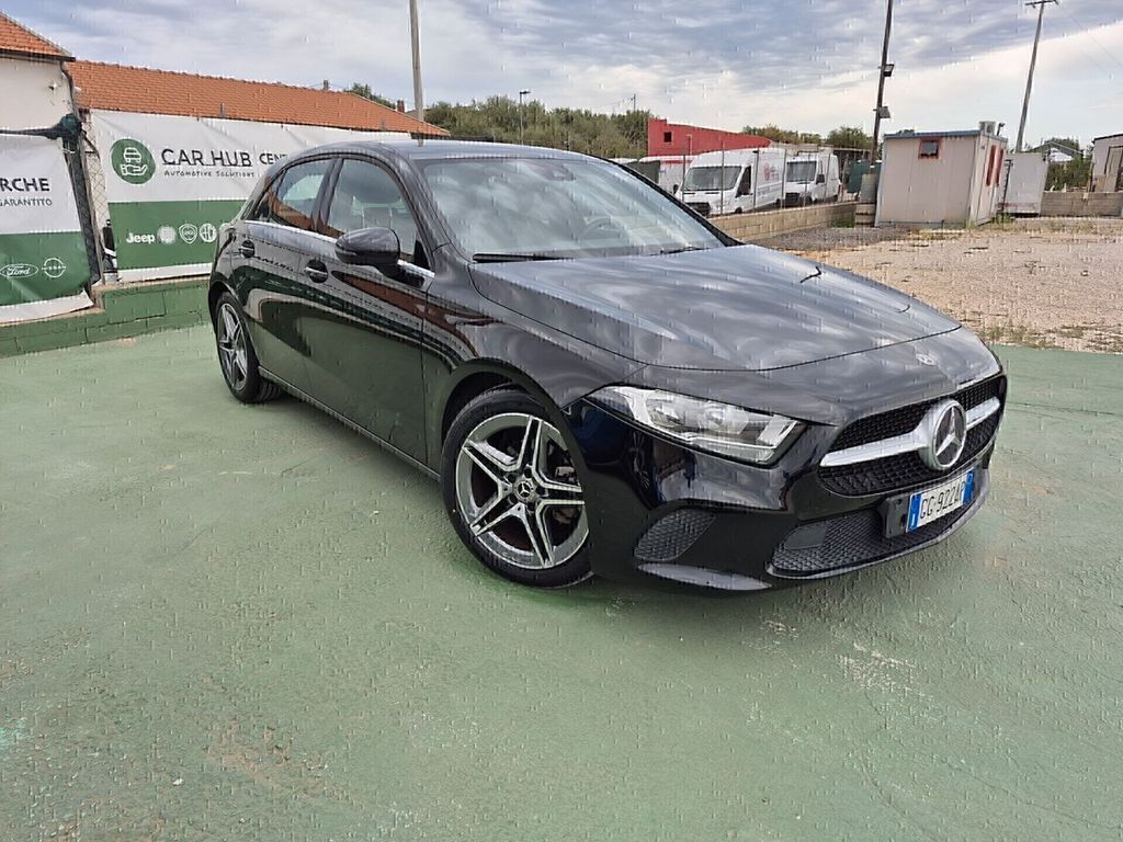 Mercedes-Benz A 180 2021