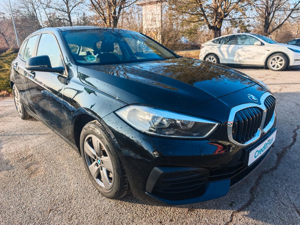 BMW 118 2021