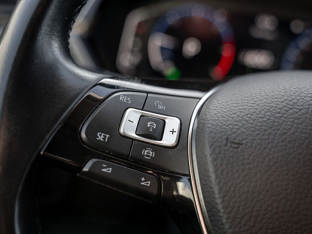 Volkswagen Touran 2021