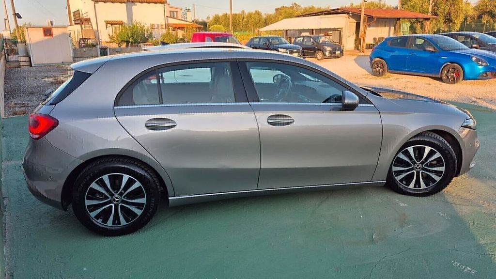 Mercedes-Benz A 180 2020