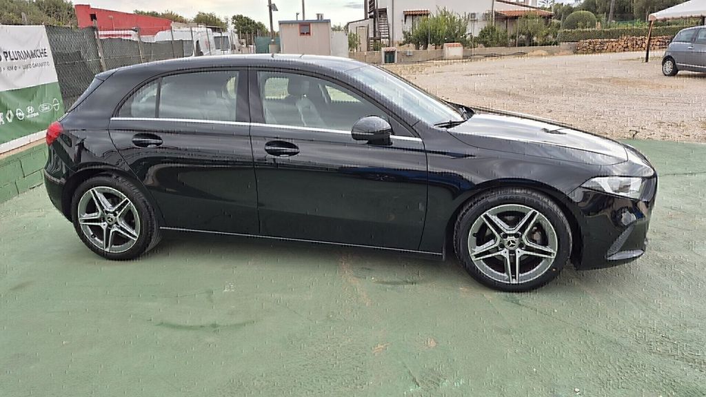 Mercedes-Benz A 180 2021