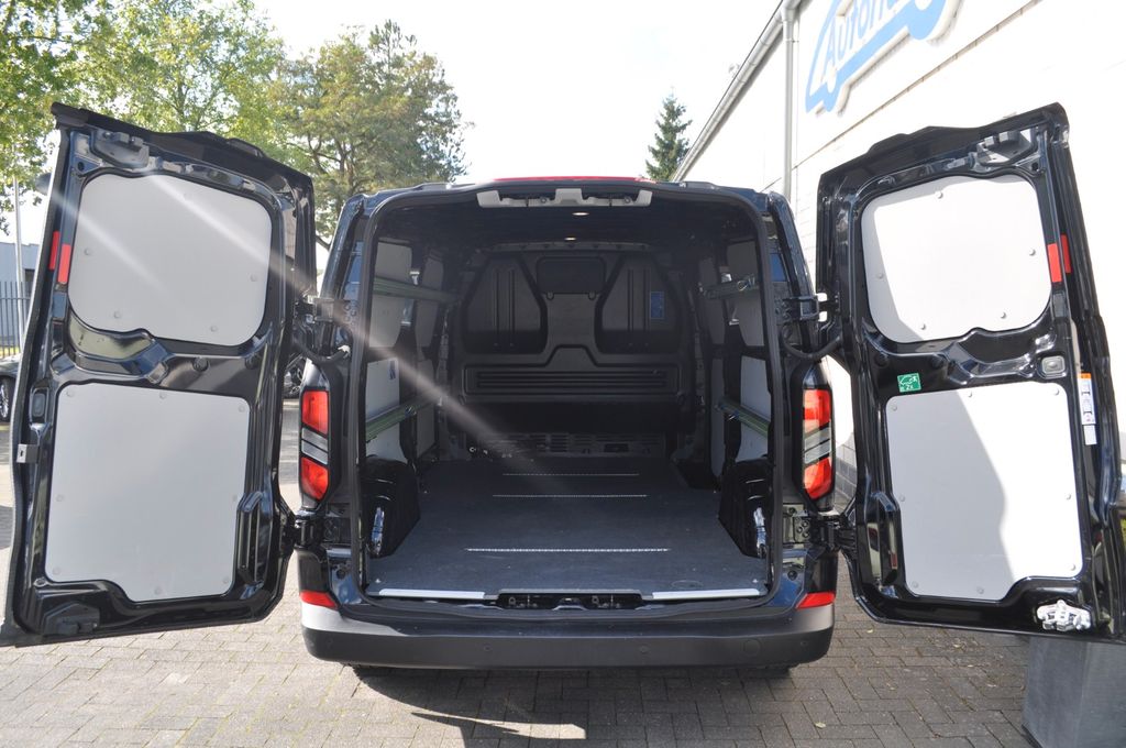 Ford Transit Custom 2024