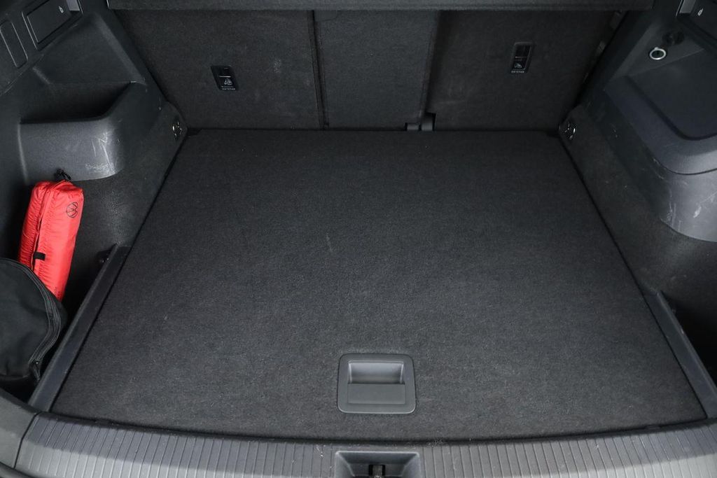 Volkswagen Tiguan 2025