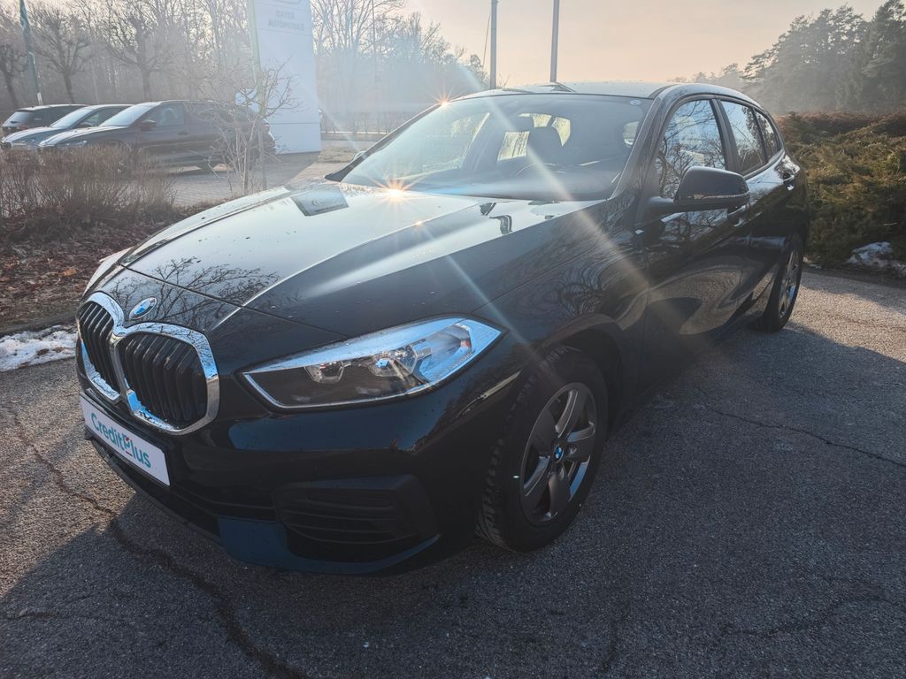 BMW 118 2021
