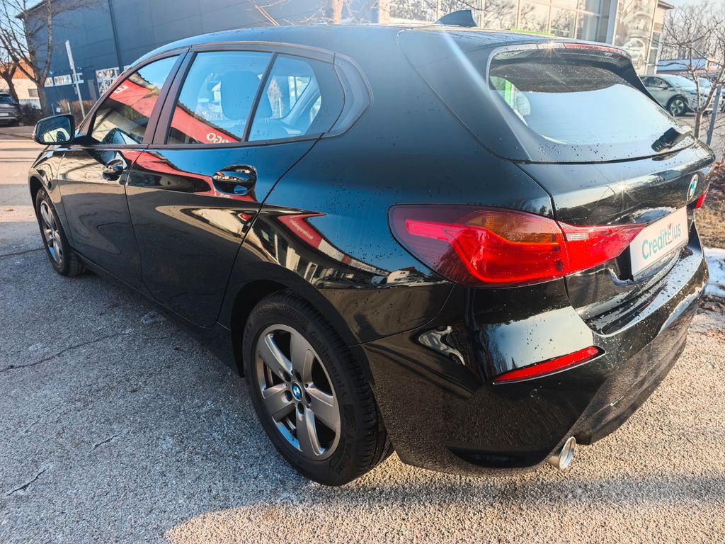 BMW 118 2021