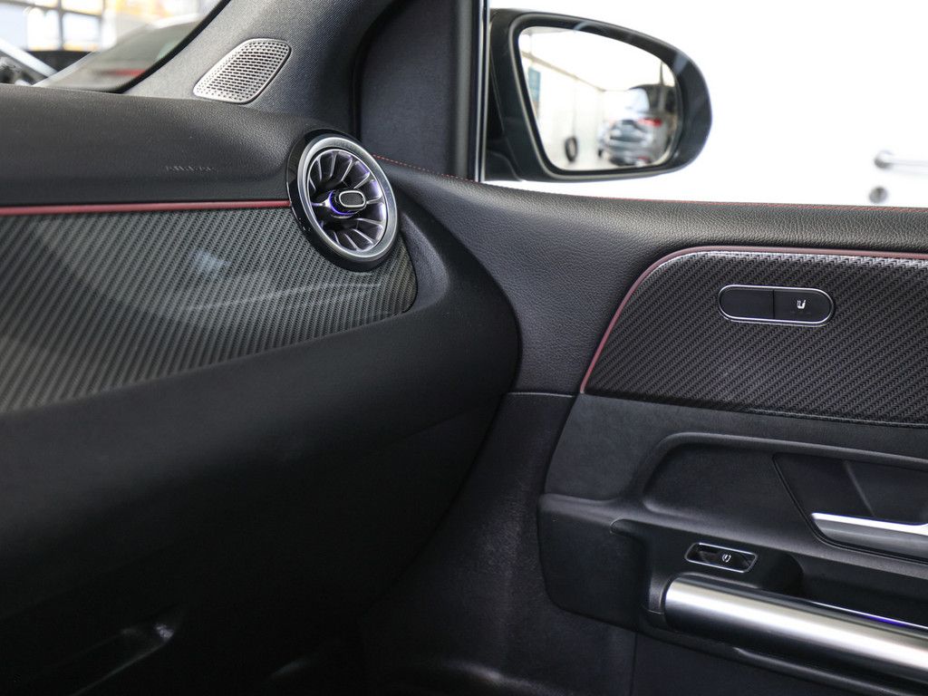 Mercedes-Benz B 250 2021