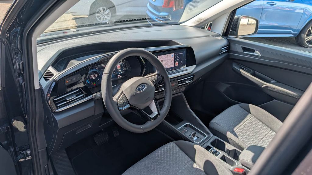 Ford Grand Tourneo
