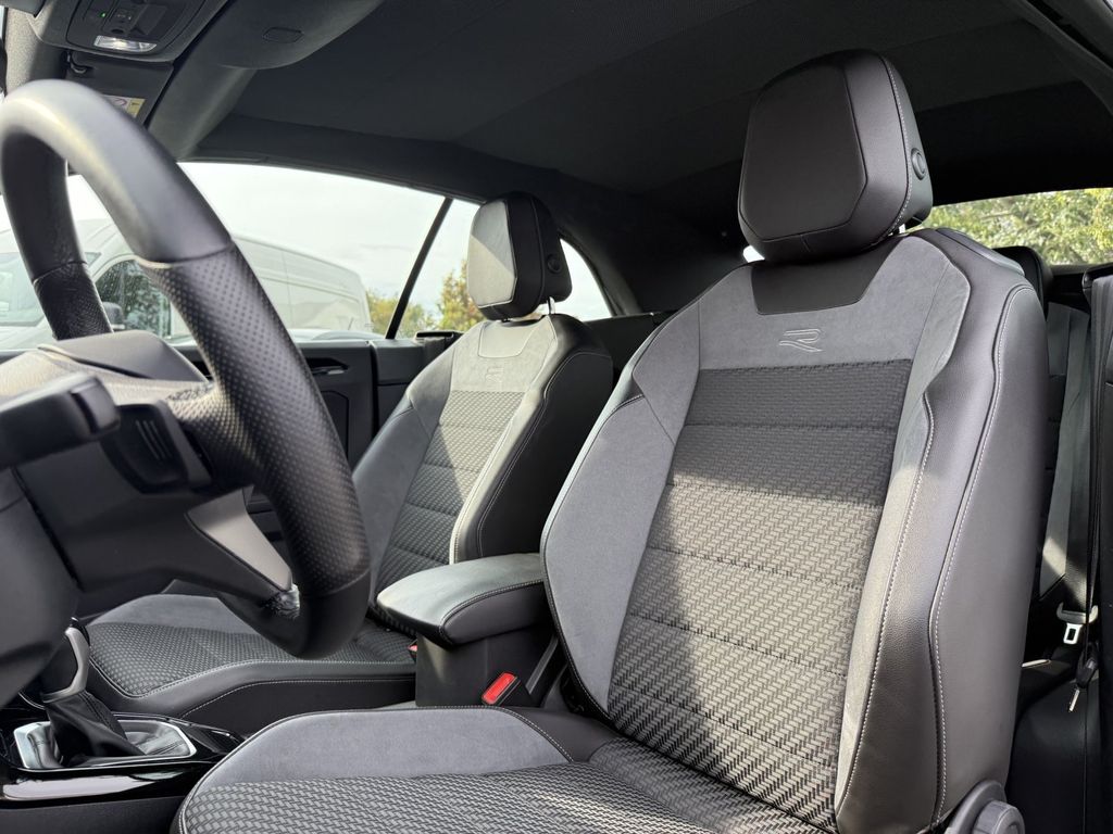 Volkswagen T-Roc 2023