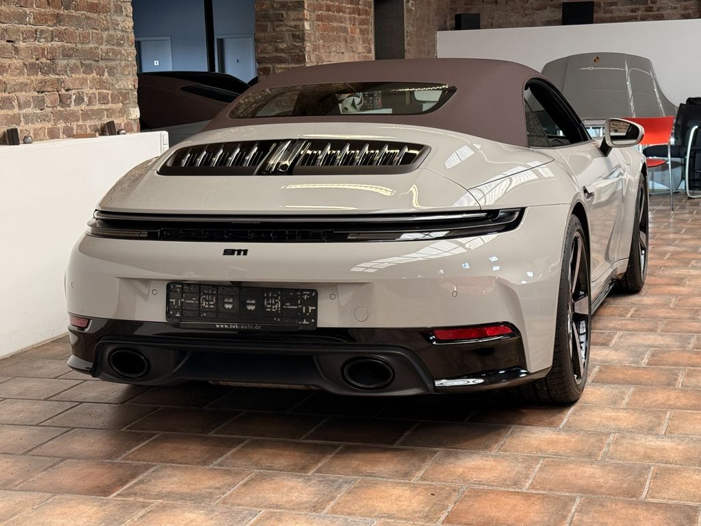 Porsche 992 2024